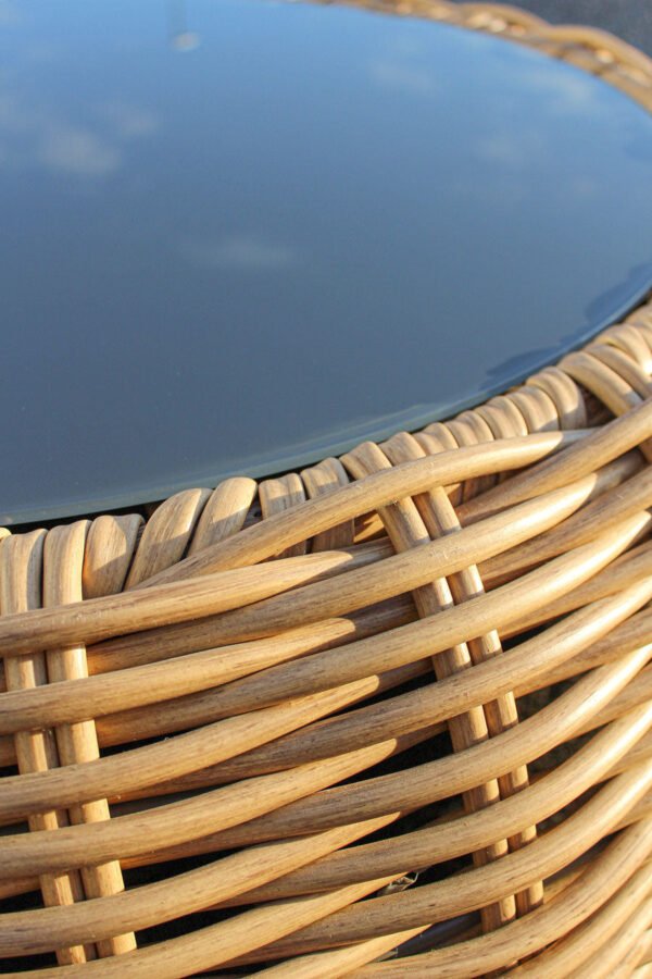 table-salon-bas-de-jardin-moorea.jpg